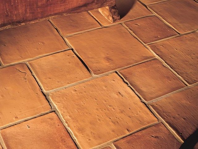 images/terracotta/slider/terracota-floor-cleaning5-kireth-ai.jpeg