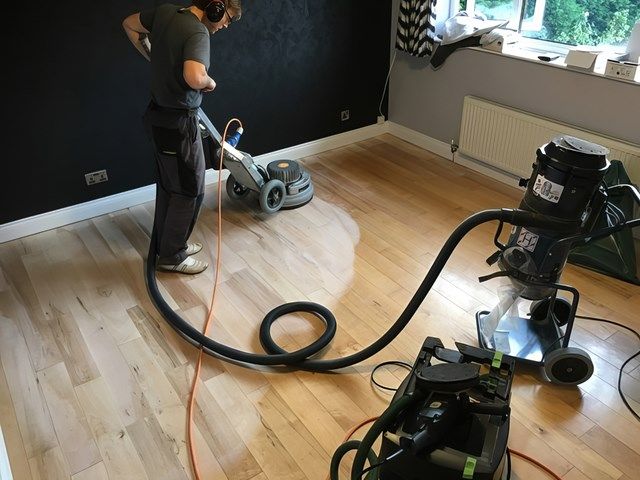 wood-floor-sanding-25-kireth-ai